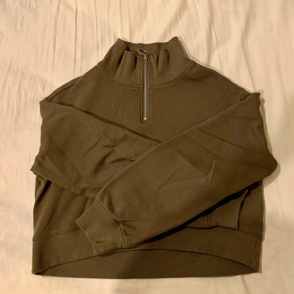 H&M cropped zip up sweatshirt